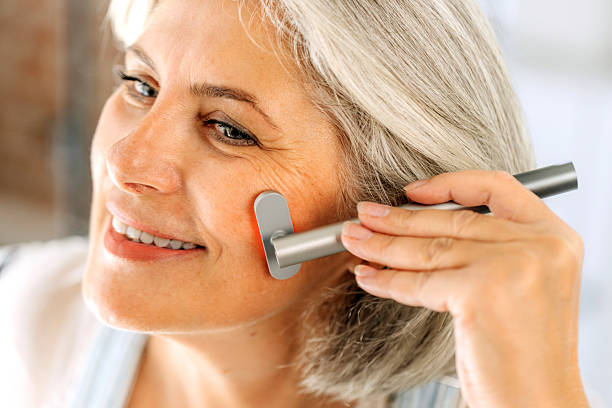 Best LED Light Therapy Wand for Your Face