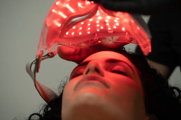 Benefits of Red Light Therapy Mask on Face