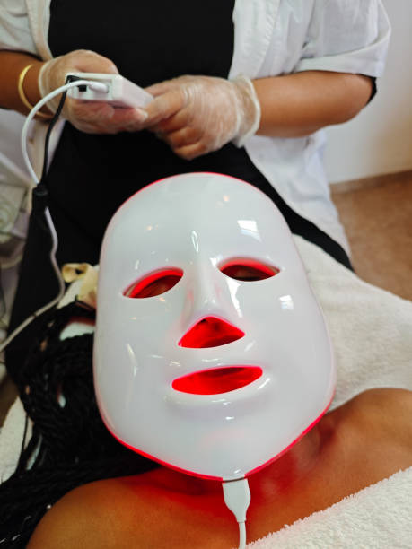 How Long to Wear a Red Light Mask