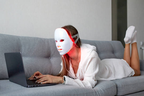 red light mask benefits