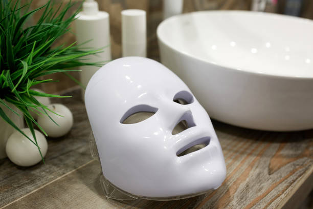 What Does a Red Light Mask Do